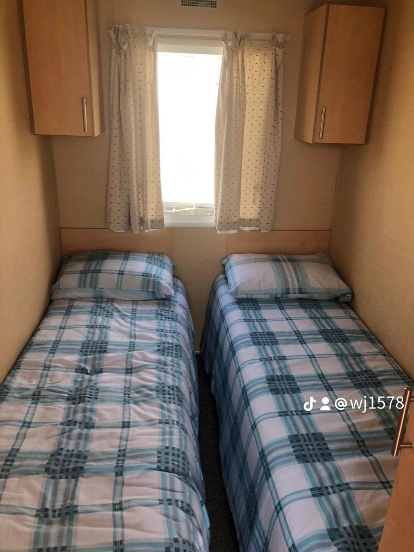 Adorable 2 Bedroom Caravan In Clacton-On-Sea Εξωτερικό φωτογραφία