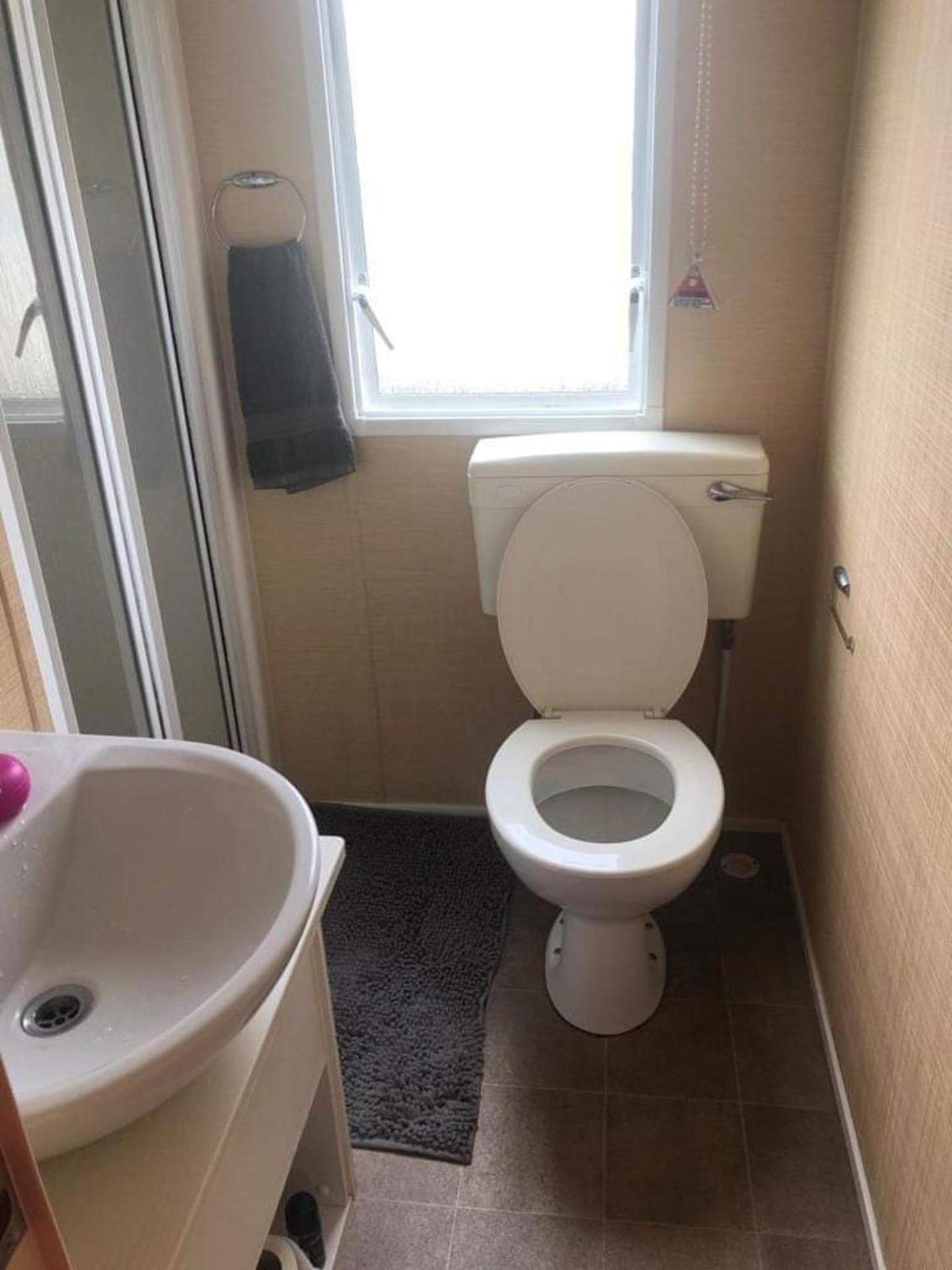Adorable 2 Bedroom Caravan In Clacton-On-Sea Εξωτερικό φωτογραφία